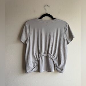 Lululemon Silver Grey Unique Crop Top size 8